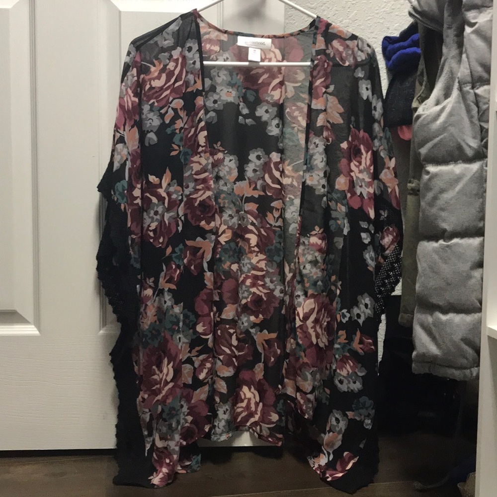 Motherhood maternity kimono